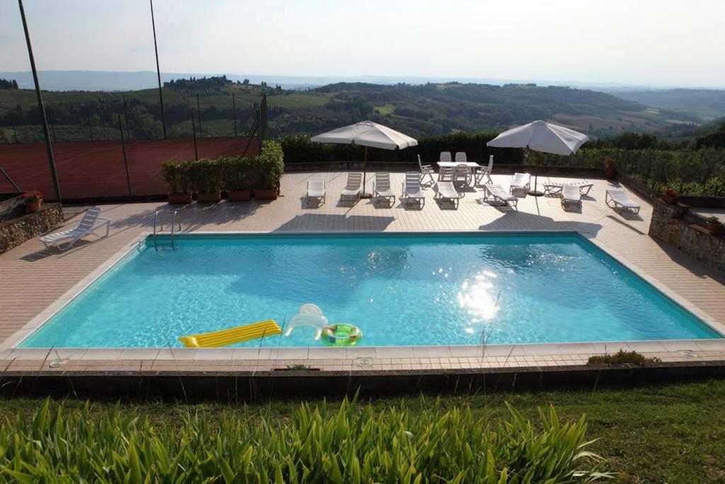 Agriturismo Le Pianore 蒙特斯佩尔托利 外观 照片