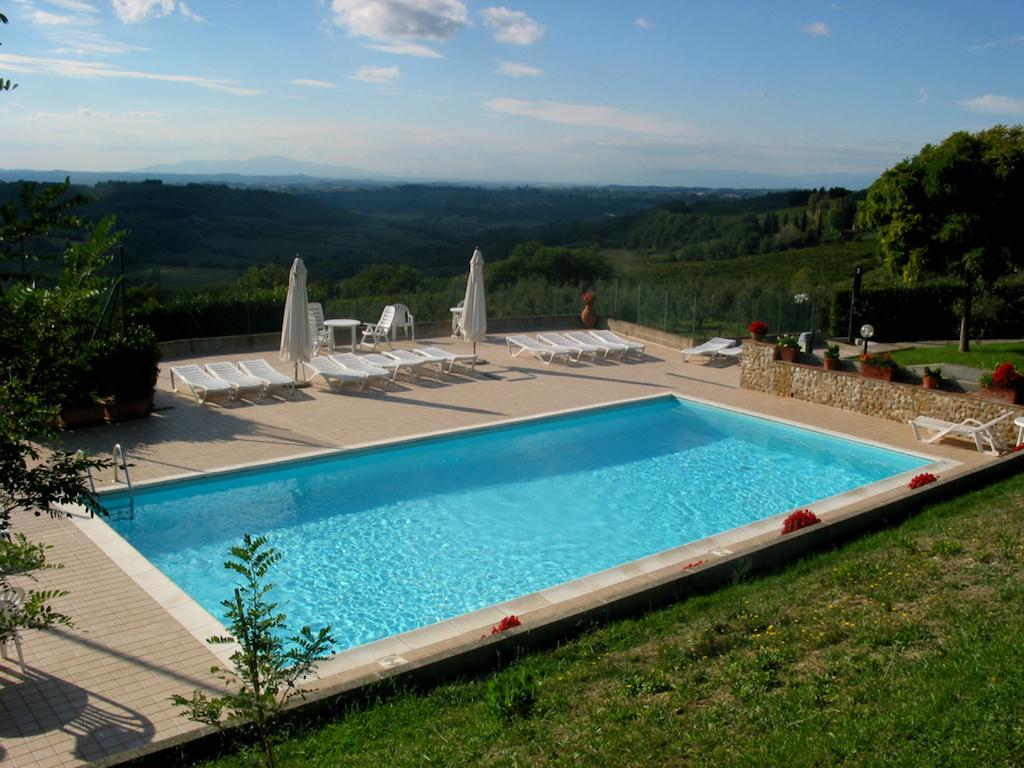 Agriturismo Le Pianore 蒙特斯佩尔托利 外观 照片