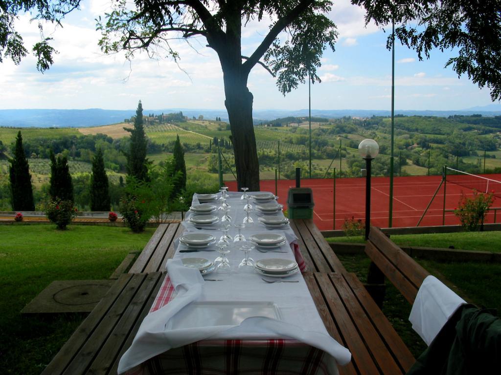 Agriturismo Le Pianore 蒙特斯佩尔托利 外观 照片